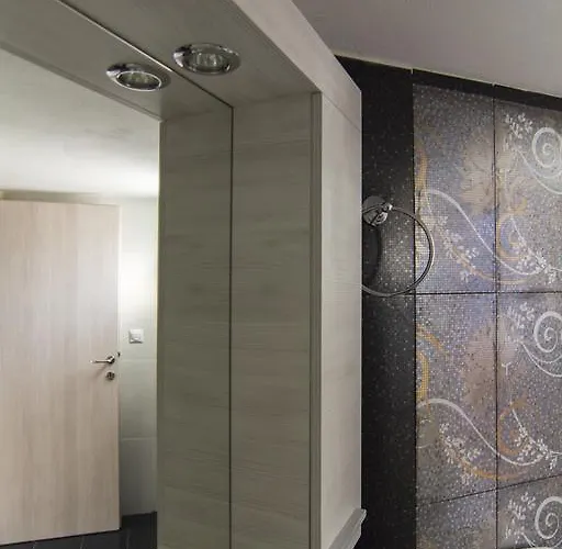 Amalfi Complex * Kato Almiri